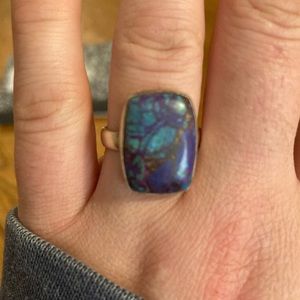 Silver ring with multicolor stone